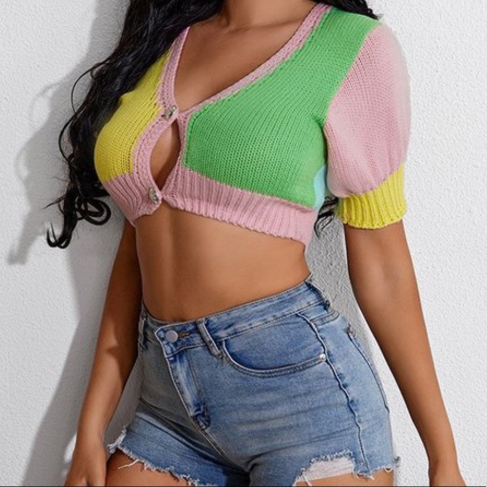 COLOR BLOCK TOP! - Picture 10 of 10